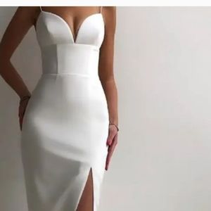 Beautiful. Simple. Sheath dress. Size small.